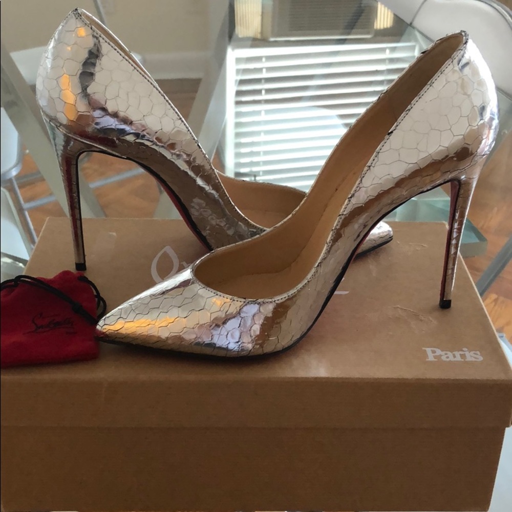 Christian Louboutin Pigalle Follis 100mm